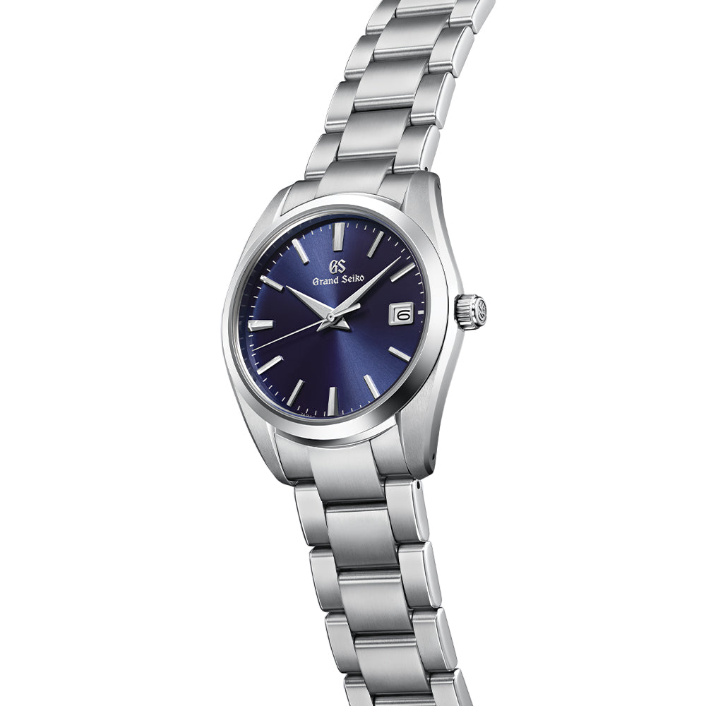 SBGX265 Heritage Quartz 37mm - Dark Blue on Bracelet