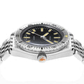 SUB 200 Sharkhunter 42mm - Black on Bracelet