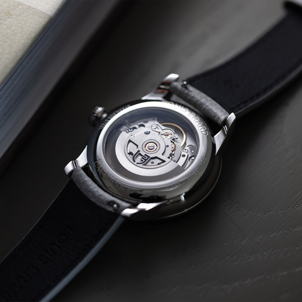 Le Régulateur Gravé Bleu 39mm - Blue on Leather Strap