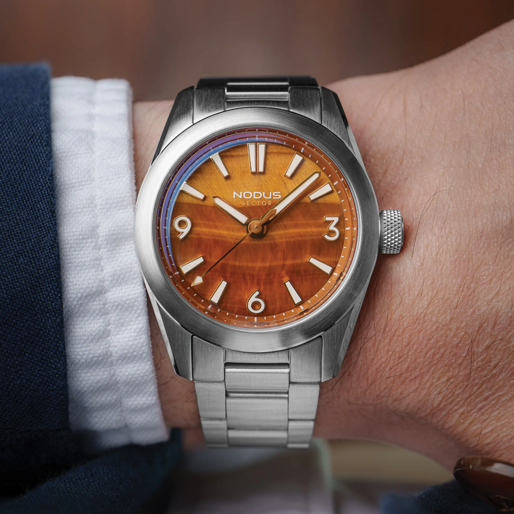 Sector II Sport Tiger's Eye 38mm - Brown on Bracelet