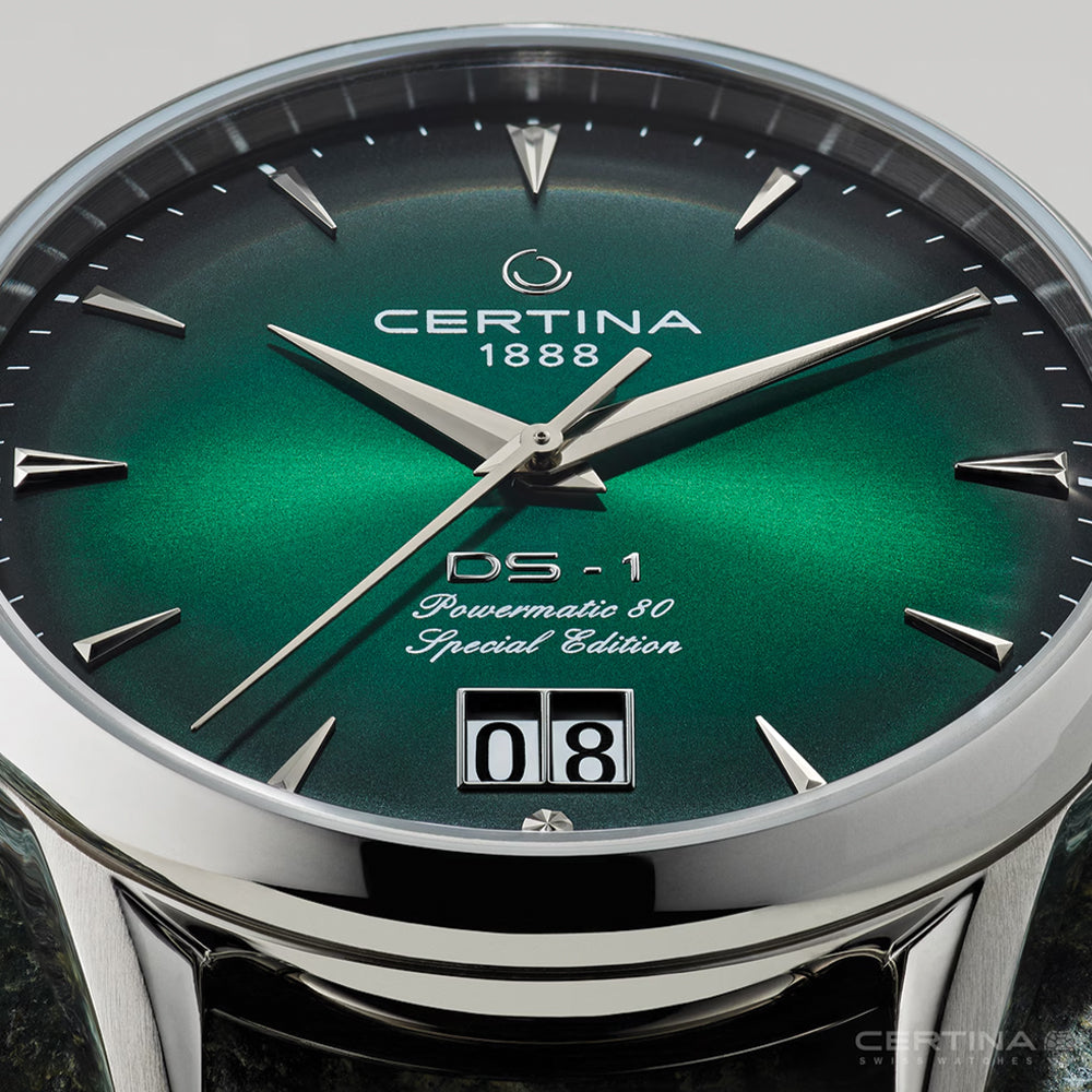 DS-1 Big Date Special Edition 41mm - Green on Bracelet