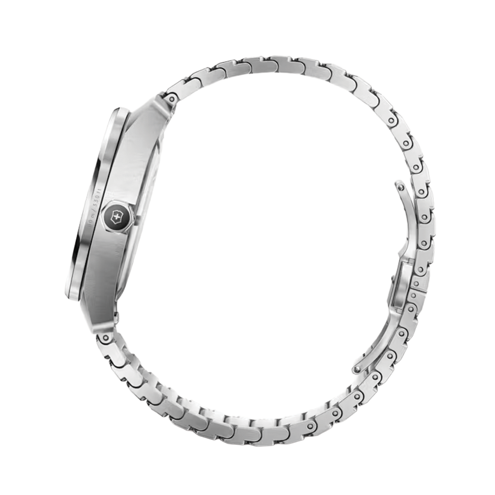 Concept One Solar 39mm - Black on Bracelet