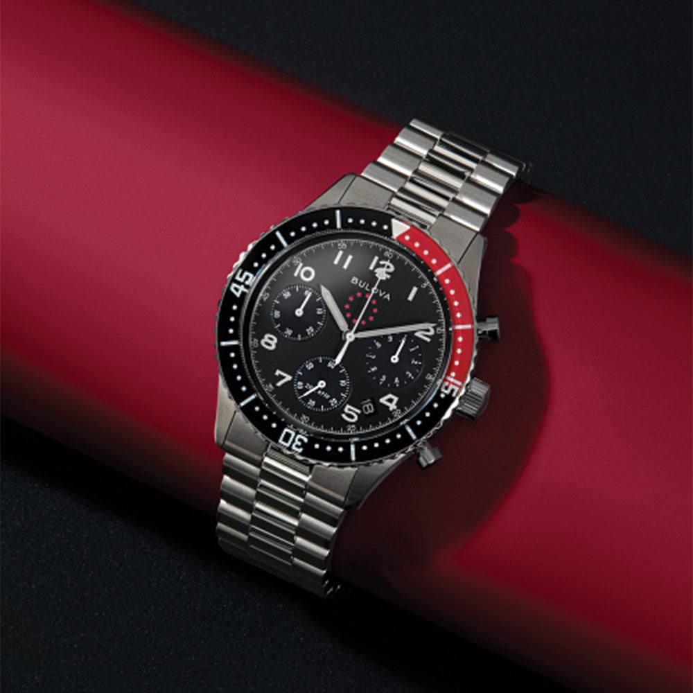 Marine Star Heritage Archive Series Special Edition 42.85mm - Black on Bracelet