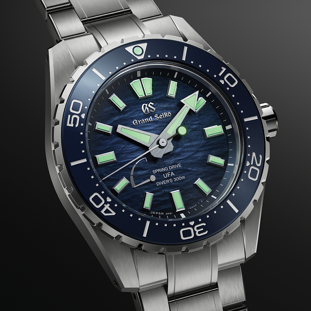 SLGB023 Spring Drive UFA Ushio 300 Diver 40.8mm - Blue on Bracelet