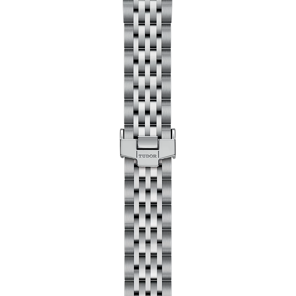 1926 28mm - Silver, Diamond-Set on Bracelet