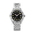 SUB 200 Sharkhunter 42mm - Black on Bracelet