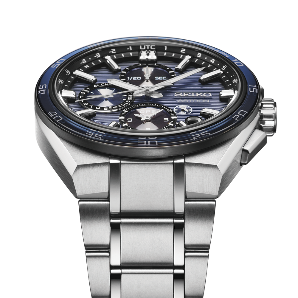 SSH175 Astron 44.1mm - Blue on Bracelet