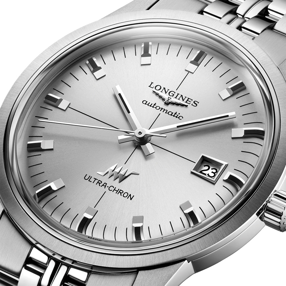 Ultra-Chron Classic 40mm - Silver on Bracelet