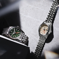 HDB001 5 Sports Field GMT 39.4mm - Green on Bracelet