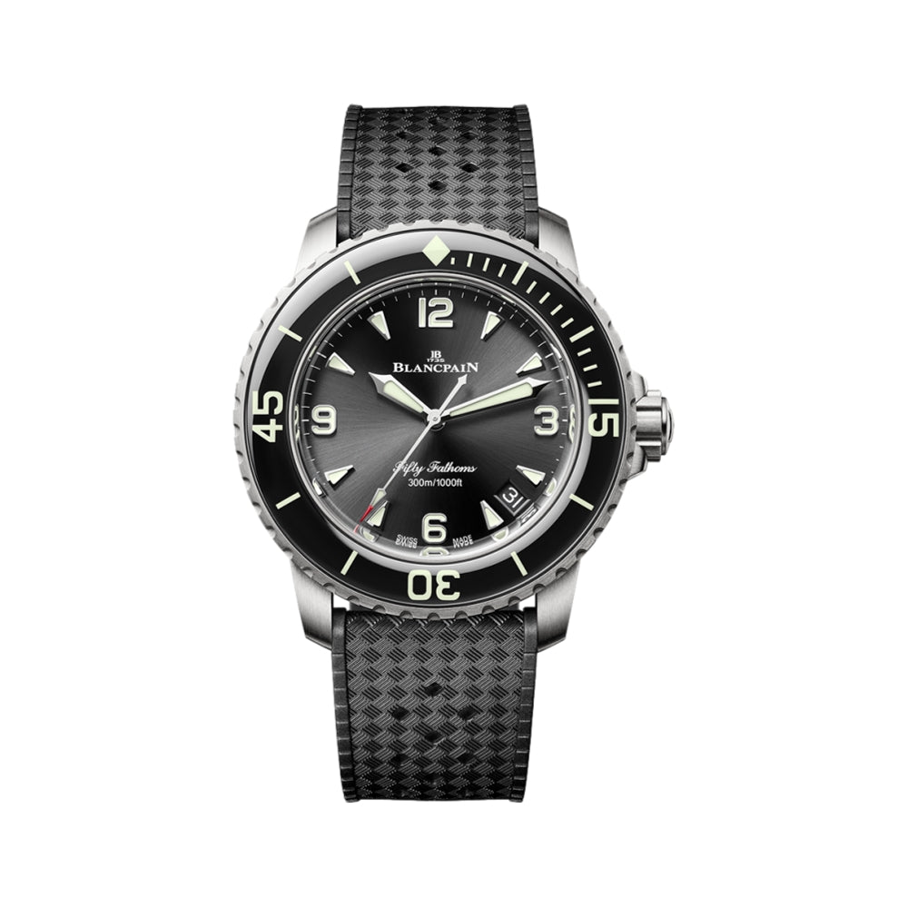 Fifty Fathoms Automatique Titanium 42.3mm - Black on Tropic Rubber Strap