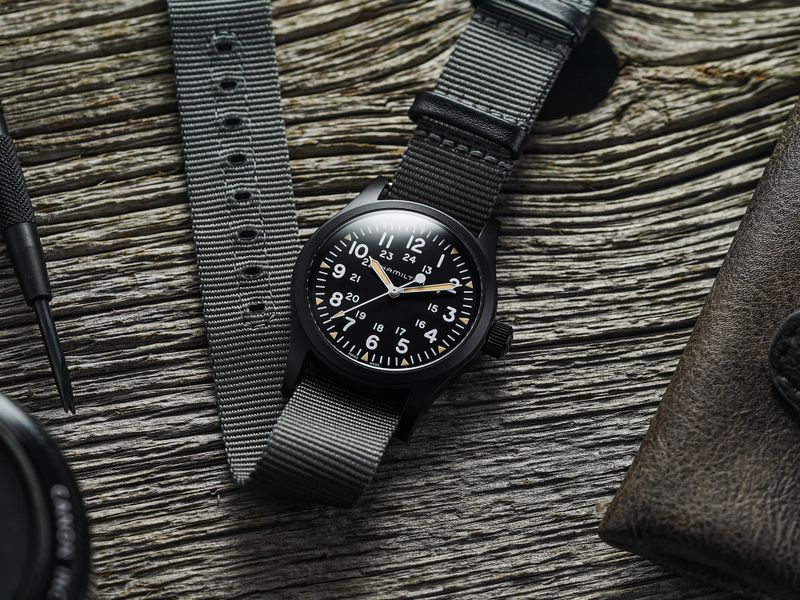 Khaki Field Mechanical Black PVD Case