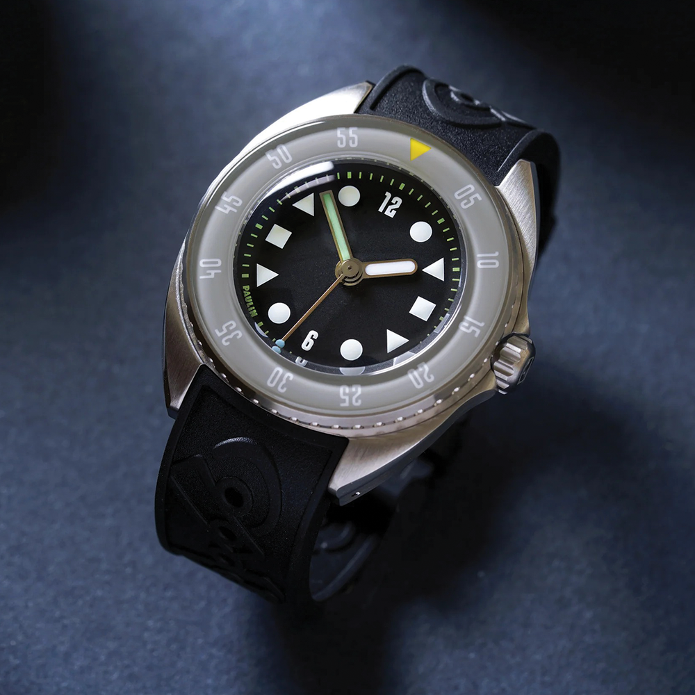 Mara 39.7mm - Black on Rubber