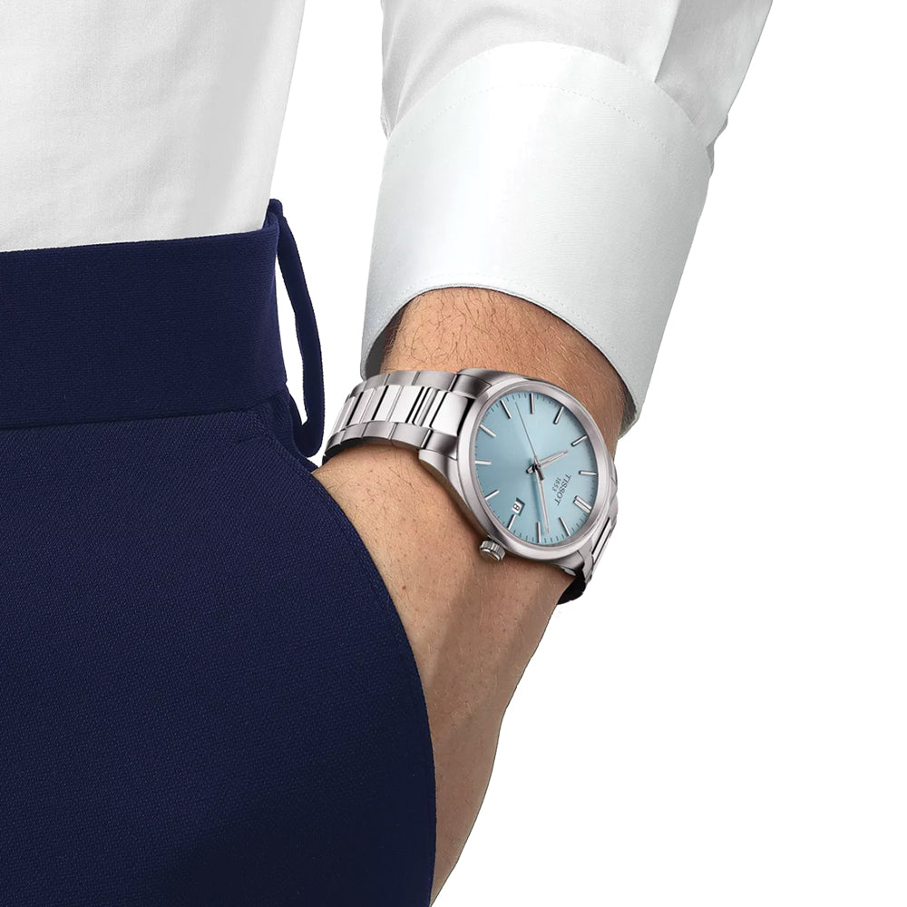 PR 100 Quartz 40mm - Blue on Bracelet