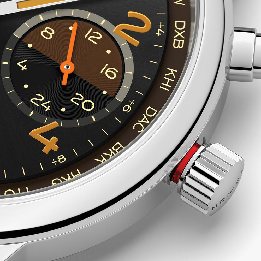 Club Sport Neomatik Worldtimer Grid 40mm - Black w/ Orange on Bracelet