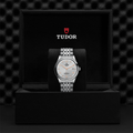 1926 39mm - Silver, Diamond-Set on Bracelet