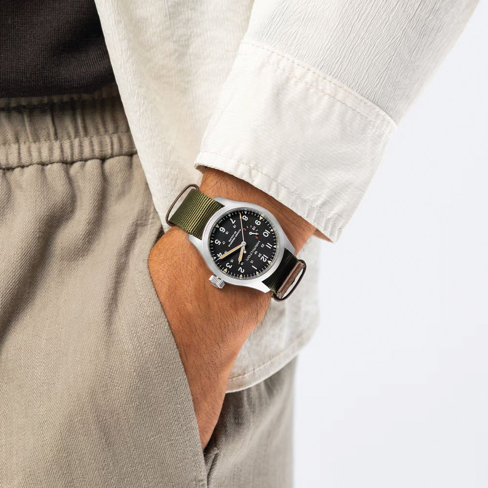 Khaki Field Mechanical Power Reserve 40mm - Black on Fabric Strap