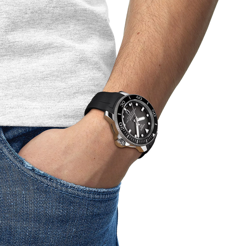 Seastar 2000 Professional Powermatic 80 46mm - Black on Rubber Strap