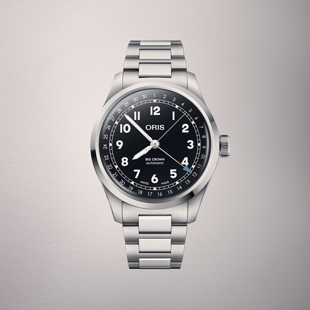 Big Crown Pointer Date 40mm - Black on Bracelet