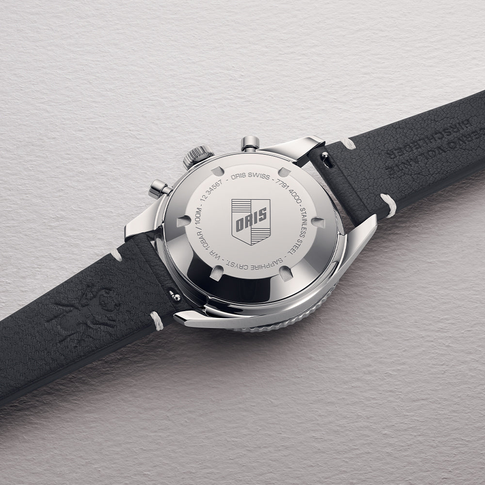 Divers Sixty-Five Chronograph 40mm - Silver on Leather Strap