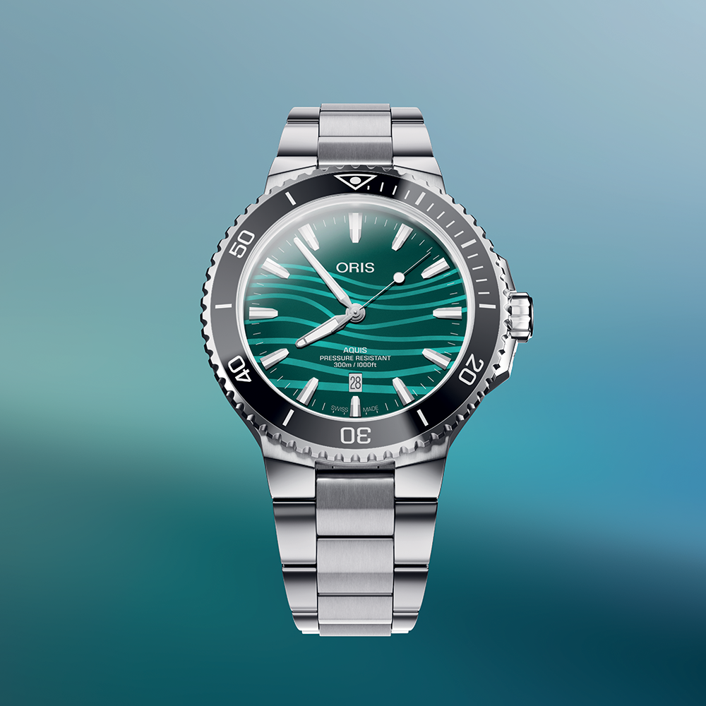 Aquis Date Yangtze Jiangtun Limited Edition 43.5mm - Blue-Green Mother of Pearl on Bracelet