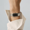 Hampton 10862 Quartz 28mm - Black, Diamond-Set on Bracelet