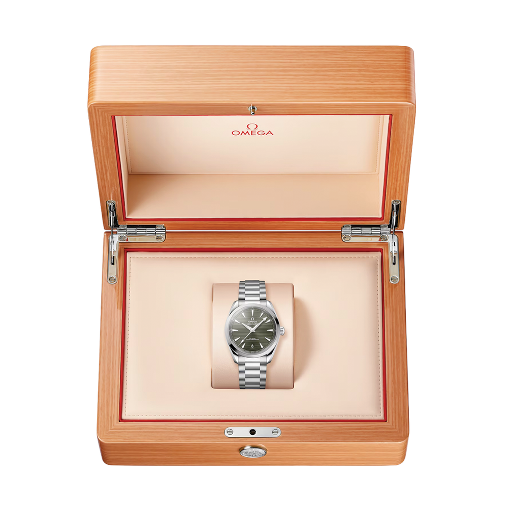 Seamaster Aqua Terra 38mm - Green on Bracelet