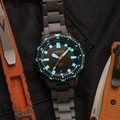 Sector Deep Damascus DLC 38mm - Grey on Bracelet