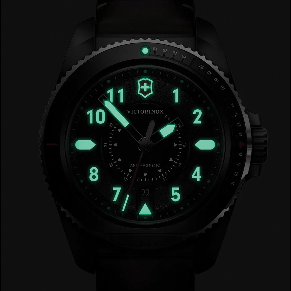 Journey 1884 Quartz 43mm - Black on Leather Strap w/ Extra Rubber Strap