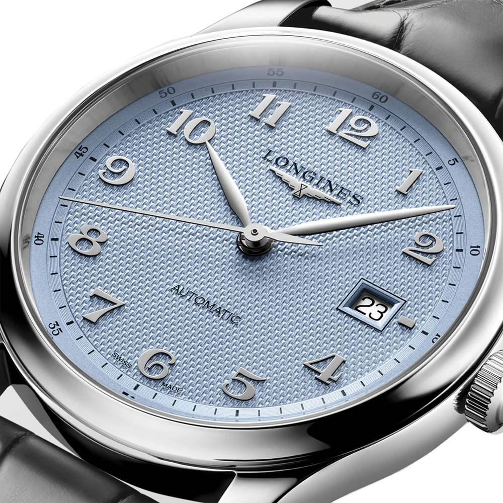 Master Collection 41mm - Blue on Leather Strap