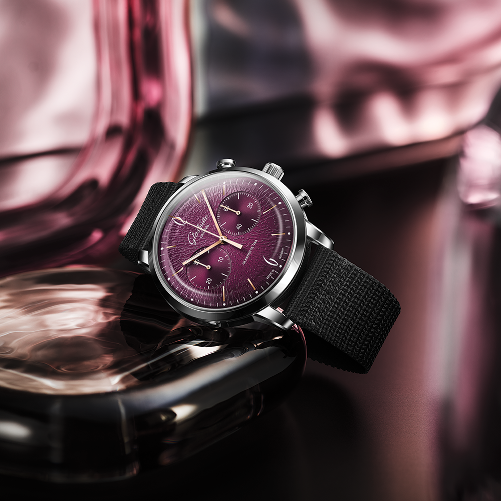 Sixties Chronograph Annual Edition 2026 42mm - Purple on Fabric Strap