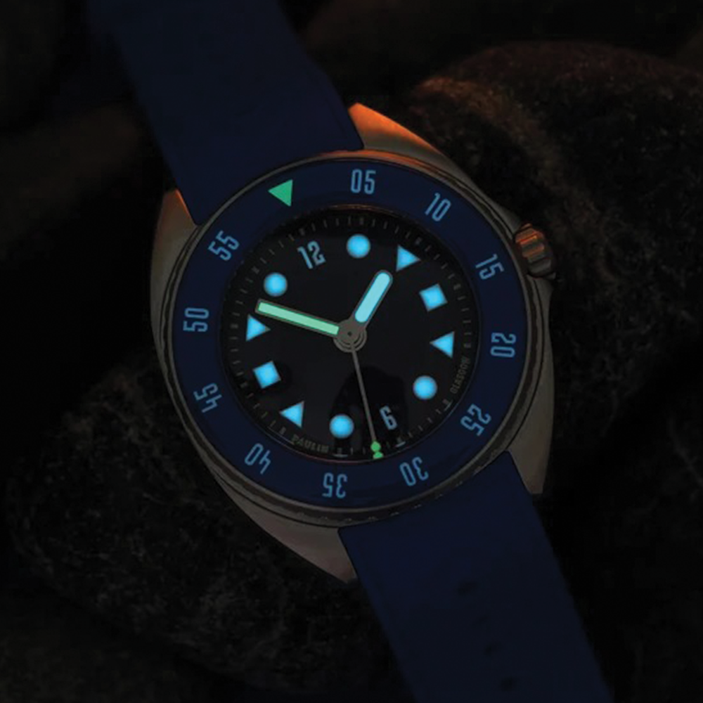 Mara 39.7mm - Blue on Rubber