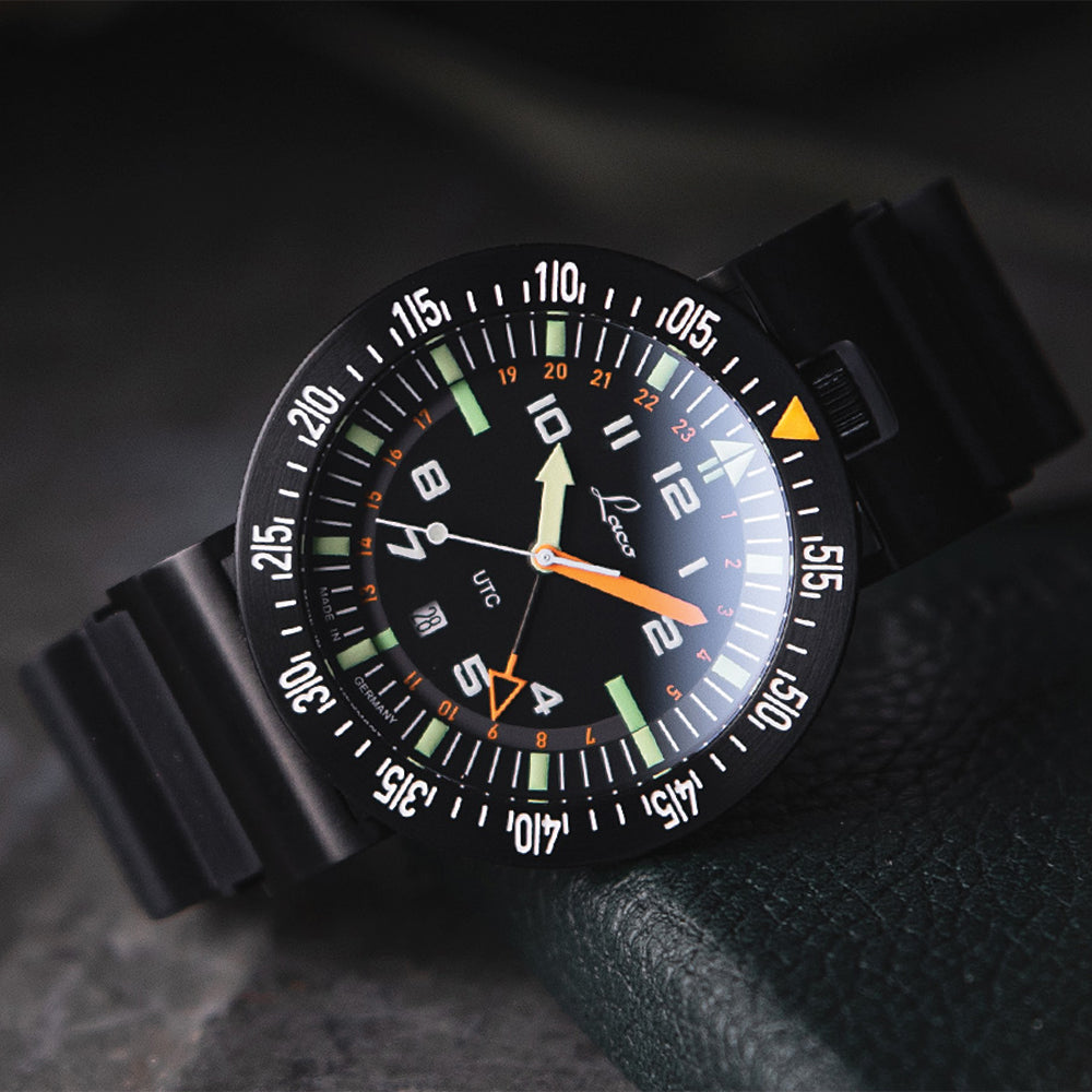 Squad Atacama UTC Quartz 46mm - Black on Rubber Strap