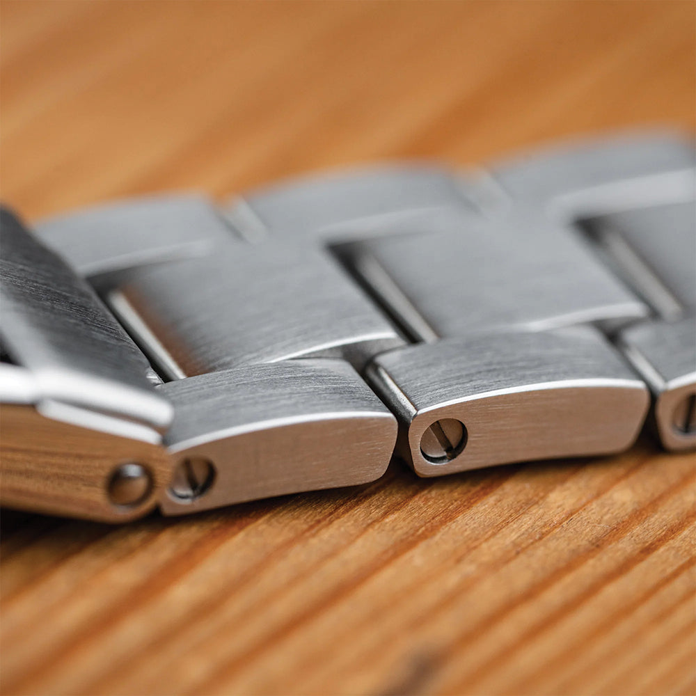 OSAR-D Type I Automatic Arctic Edition 41mm - White on Bracelet