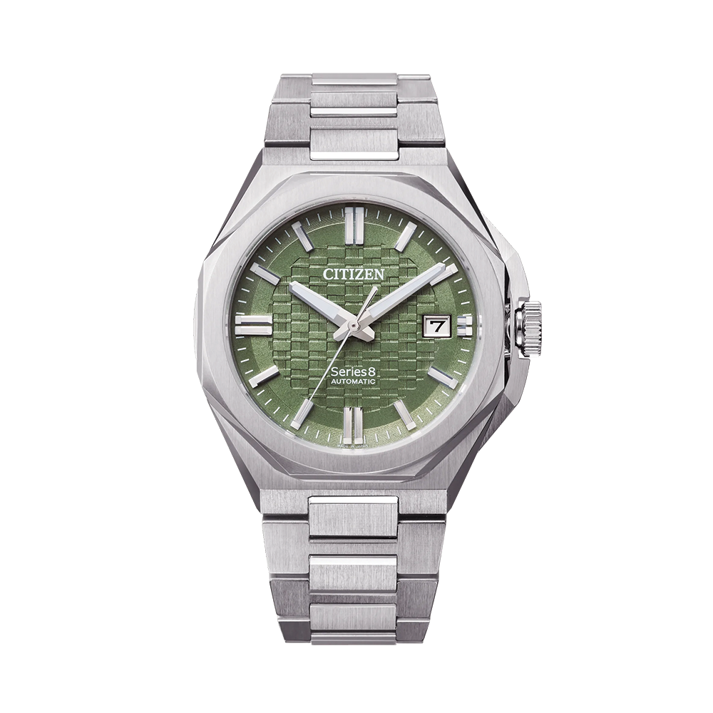 Series8 Automatic 39mm - Green on Bracelet