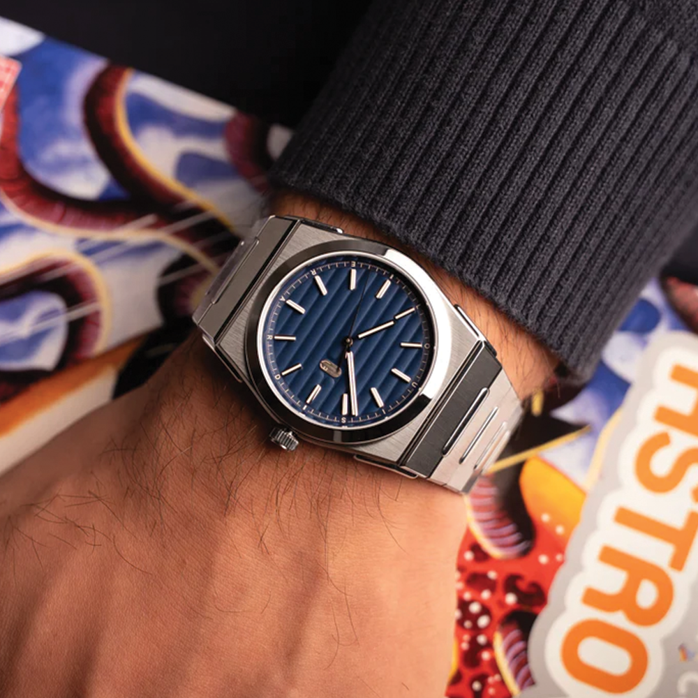 Louis Erard 2340 40mm - Blue on Bracelet