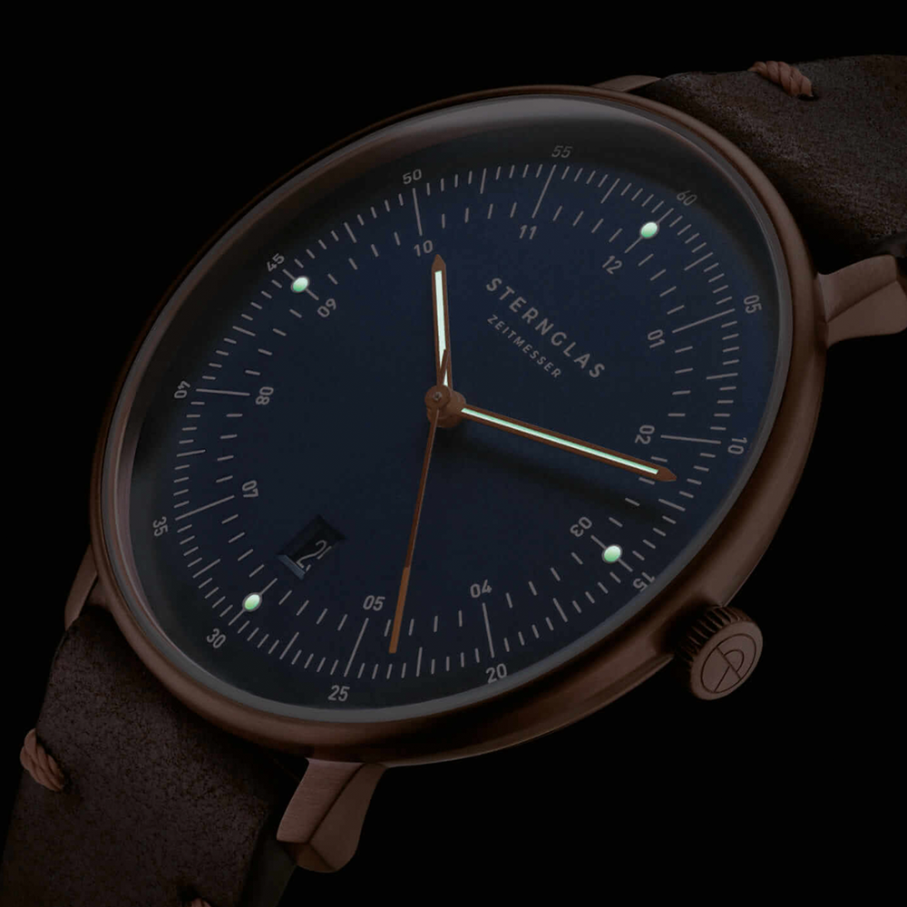 Hamburg Quartz Bronze Update 42mm - Blue on Leather Strap