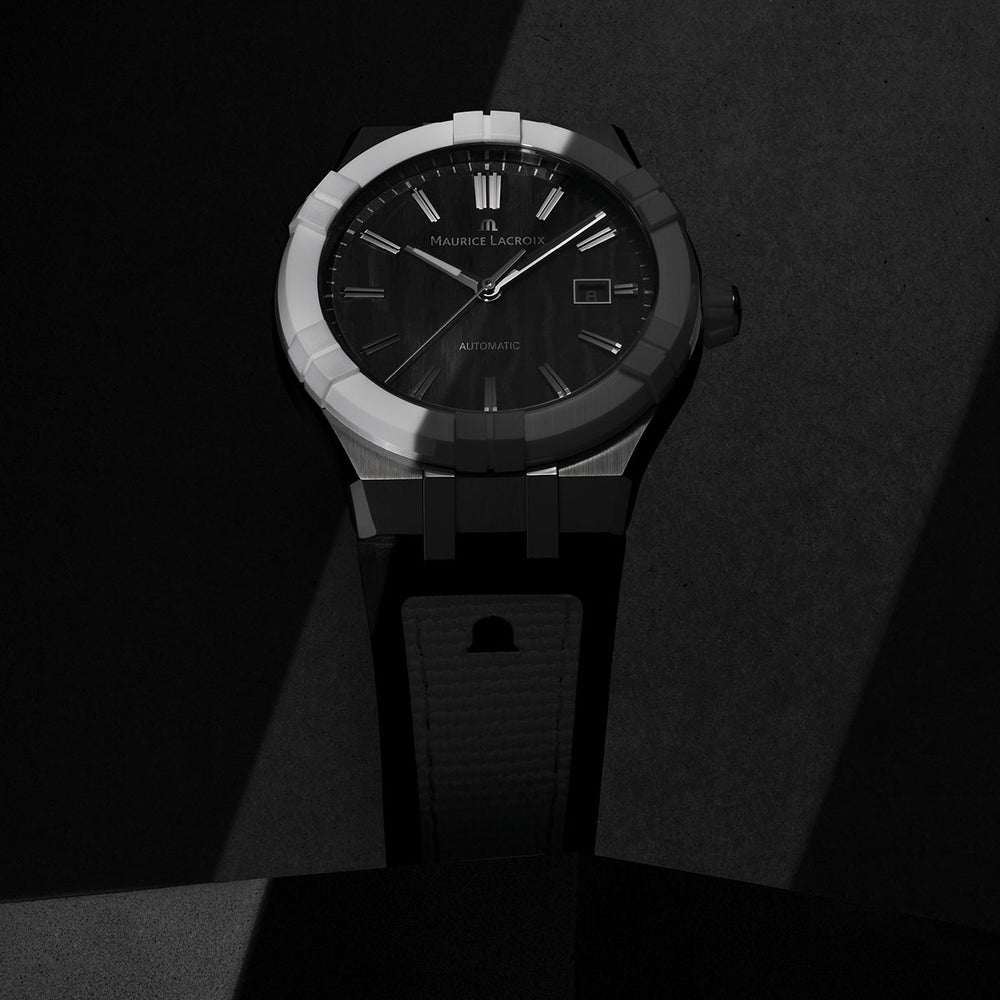 Aikonic Automatic 43mm - Black Carbon on White and Black Rubber Strap