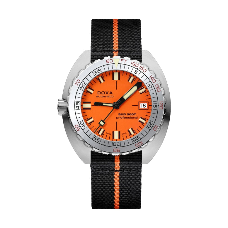 SUB 300T Aristera Professional 42.5mm - Orange on Bracelet