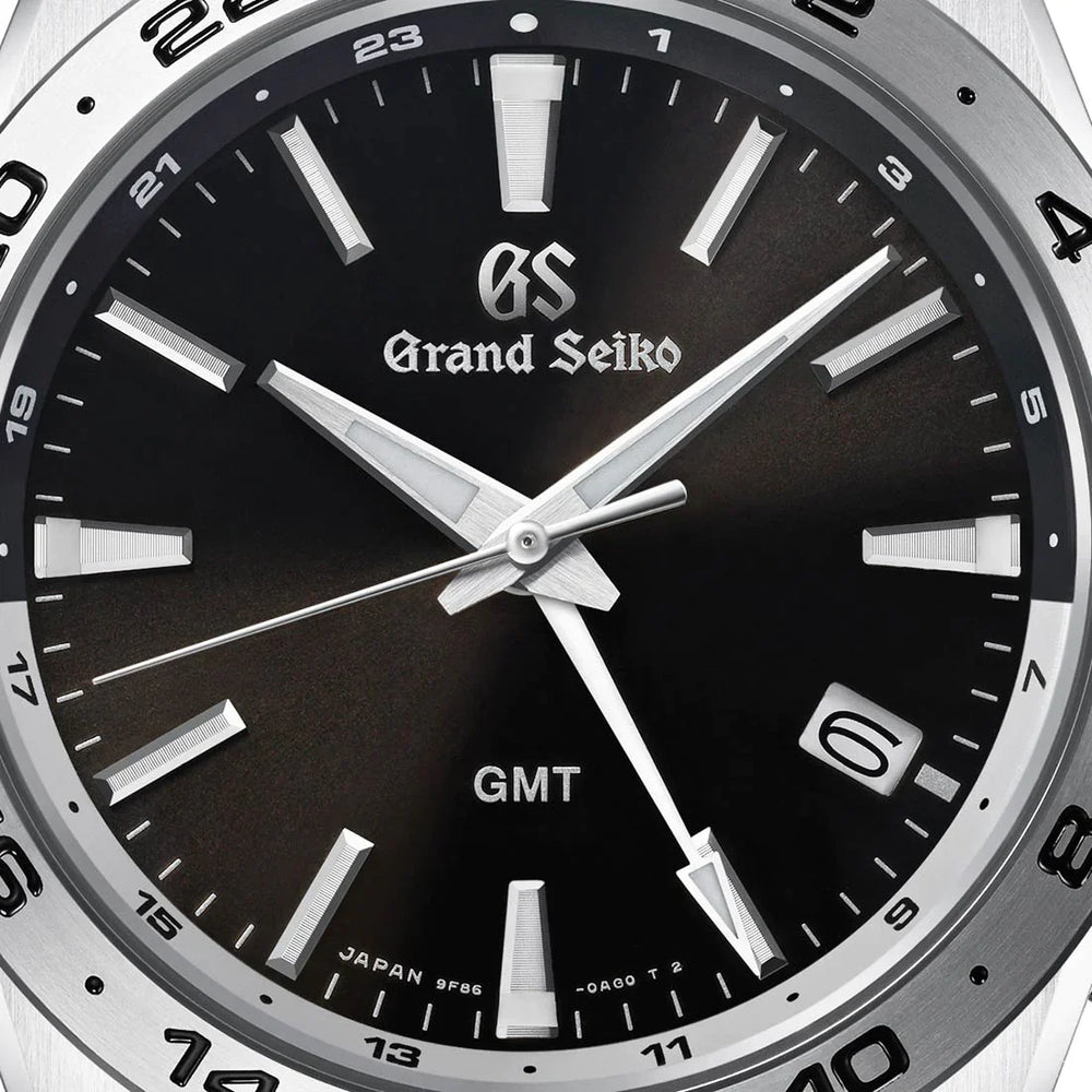 SBGN027 Sport Quartz GMT 39mm - Black on Bracelet