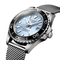 HydroConquest 39mm - Blue, Black Bezel on Mesh Bracelet