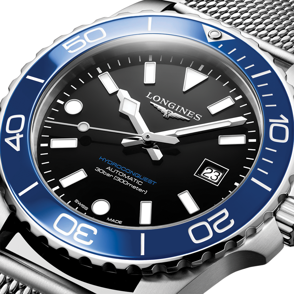 HydroConquest 42mm - Black, Blue Bezel on Mesh Bracelet