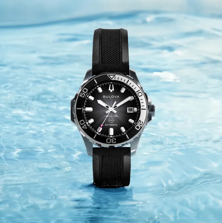 Marine Star Series B 41mm - Black on Rubber Strap