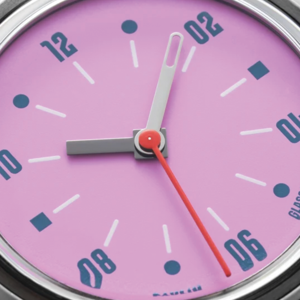 Modul C Quartz 35mm - Pink on Bracelet