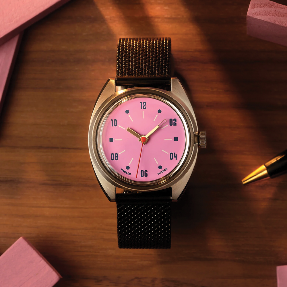 Modul C Quartz 35mm - Pink on Bracelet