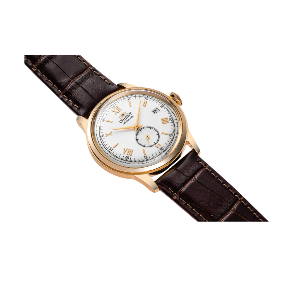 Bambino Version 7 Small Seconds Gold-Tone 38mm - White on Leather Strap