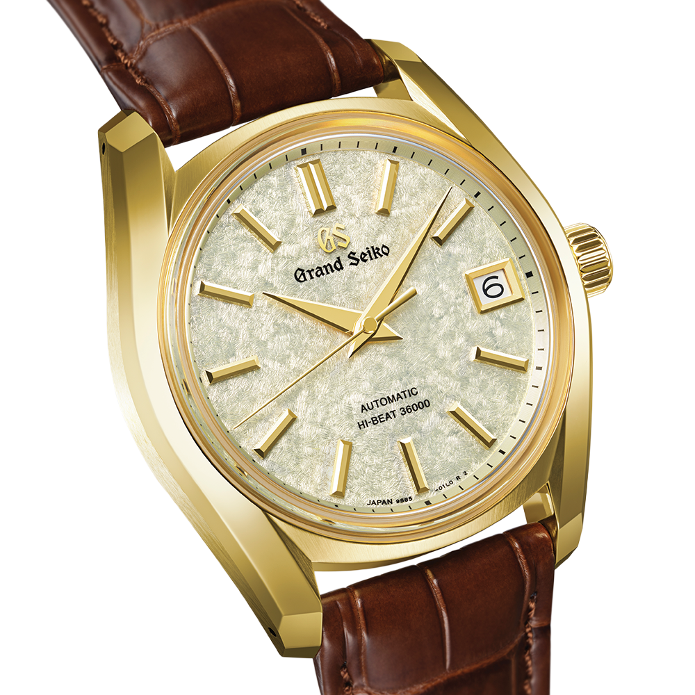 SBGH376 Heritage Hi-Beat 18K Yellow Gold 38mm - Green on Leather Strap