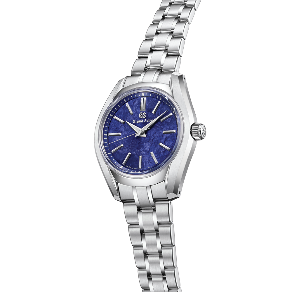 SBGX365 Heritage Quartz 32.2mm - Blue on Bracelet