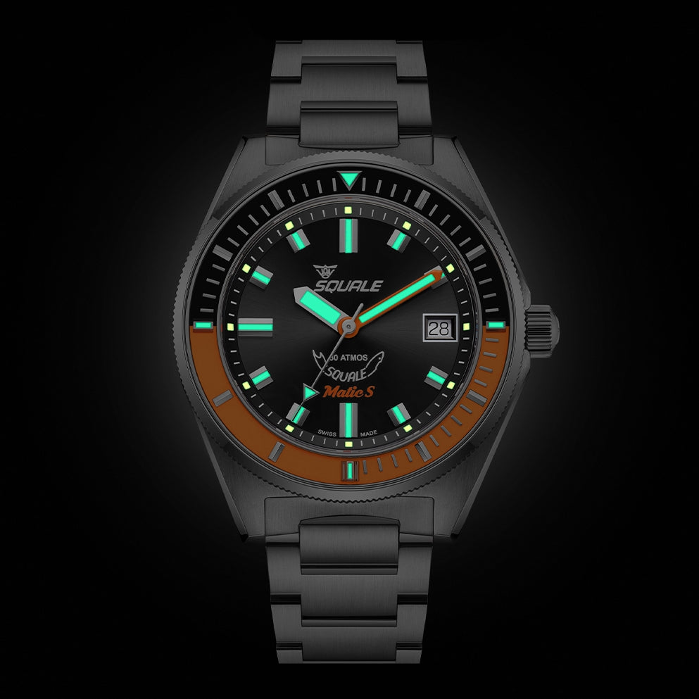 Matic S 39.5mm - Black, Orange Bezel on Bracelet