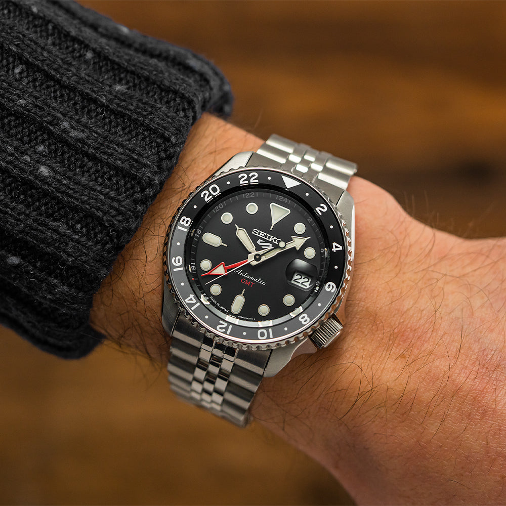 SSK001 5 Sports GMT 42.5mm - Black on Bracelet