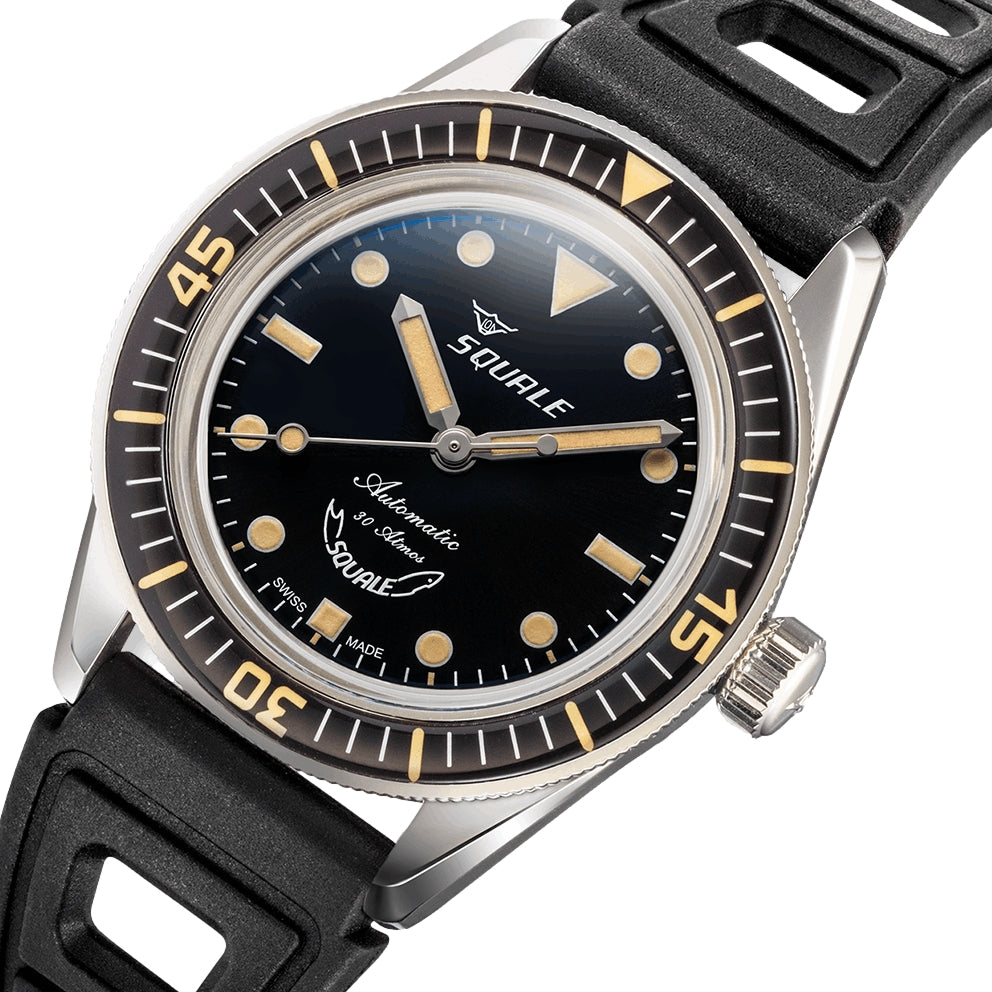 Sub-37 Legend 37mm - Black on Rubber Strap